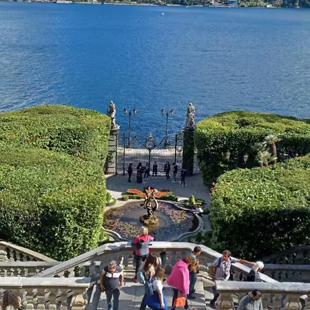 Apartment Luminoso Tra I Rami Del Lago Di Como, *